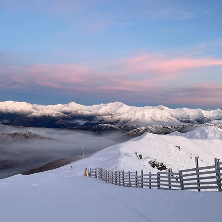 Alpine Mirage Villa ควีนส์ทาวน์ ภายนอก รูปภาพ