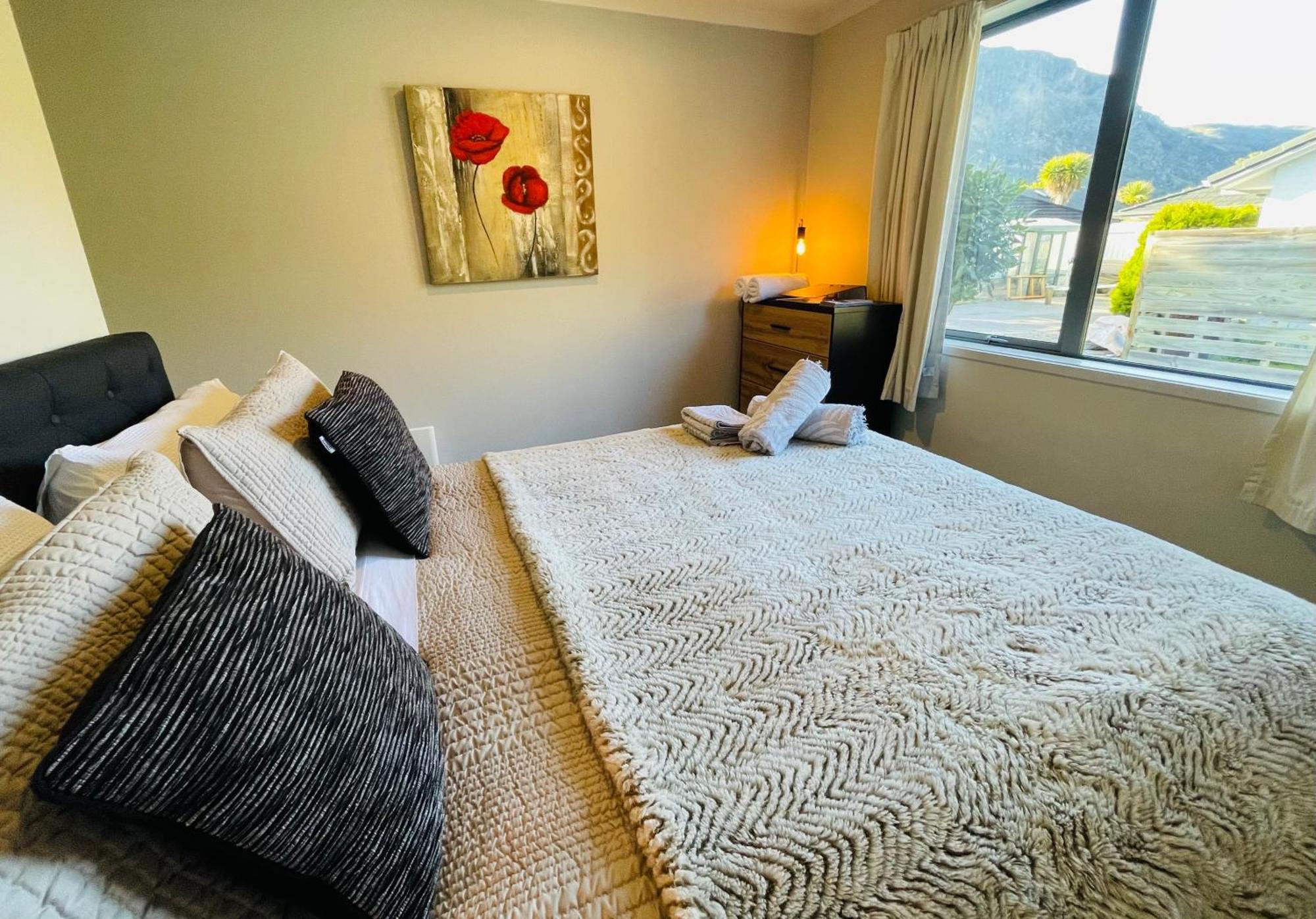 Alpine Mirage Villa ควีนส์ทาวน์ ภายนอก รูปภาพ